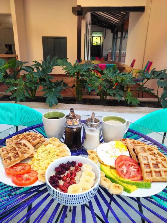 Desayuno en Trip Monkey Girón